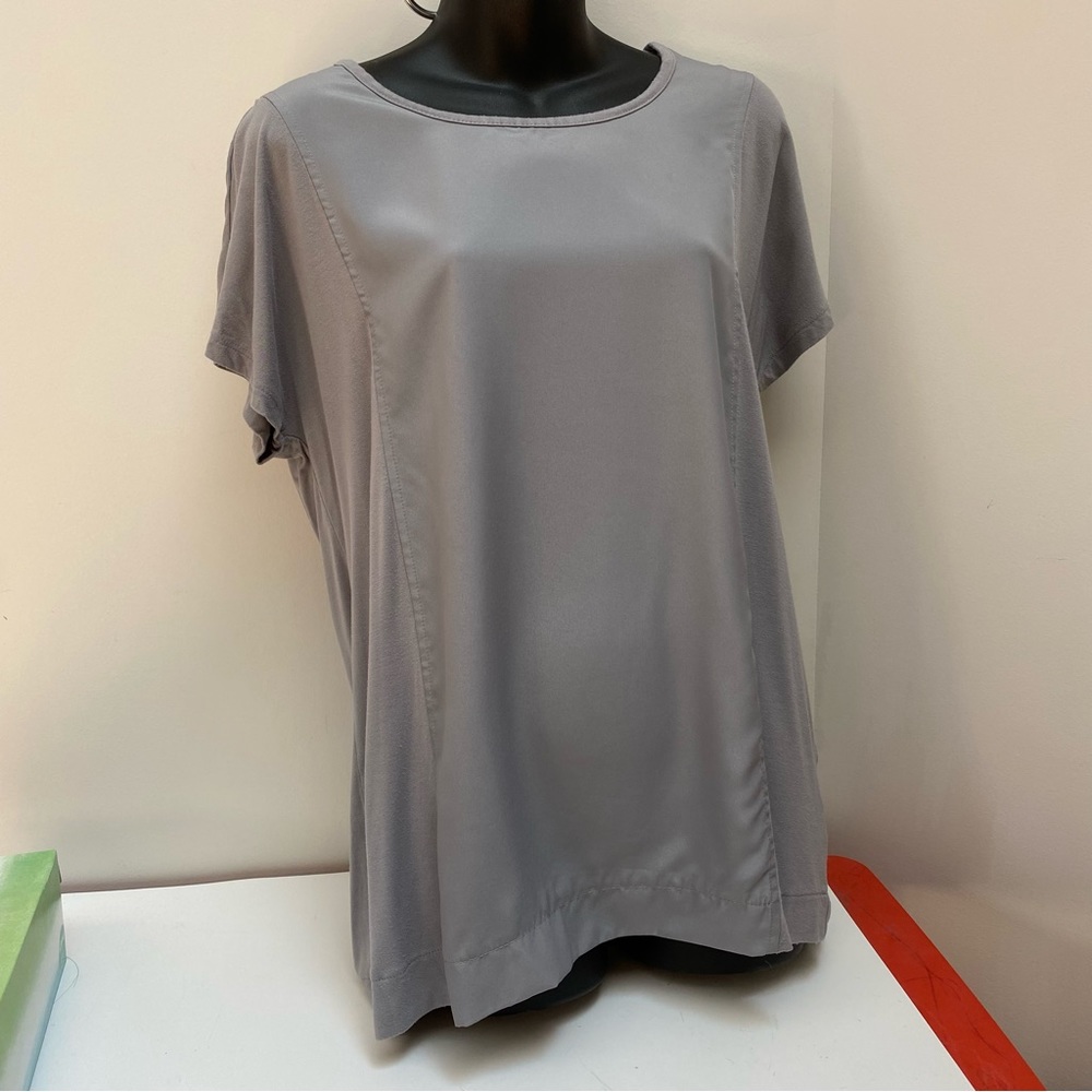 Thyme Maternity Grey Mixed Fabric Top